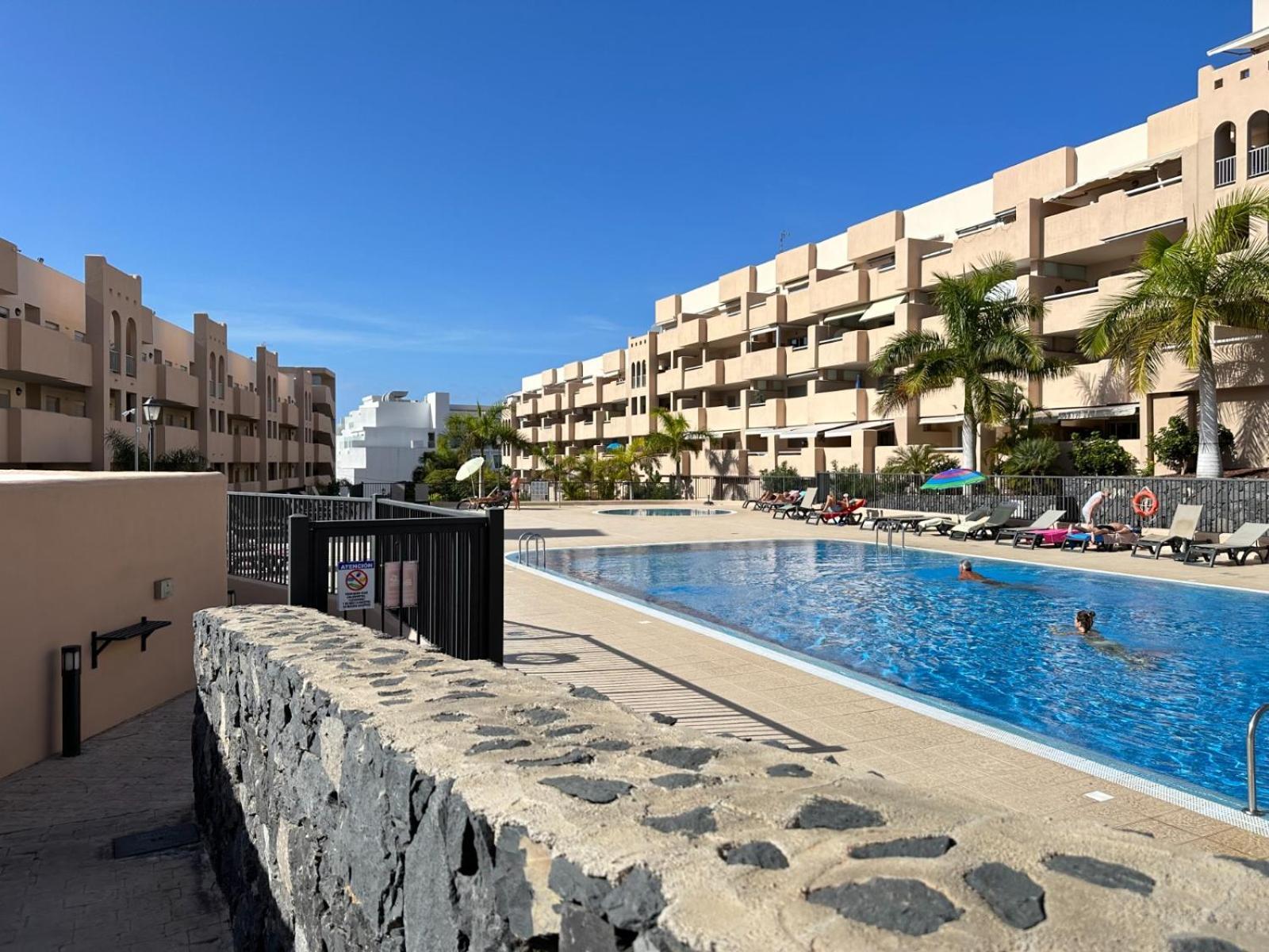 Cozy Apartment In Playa Paraiso Costa Adeje  Eksteriør bilde