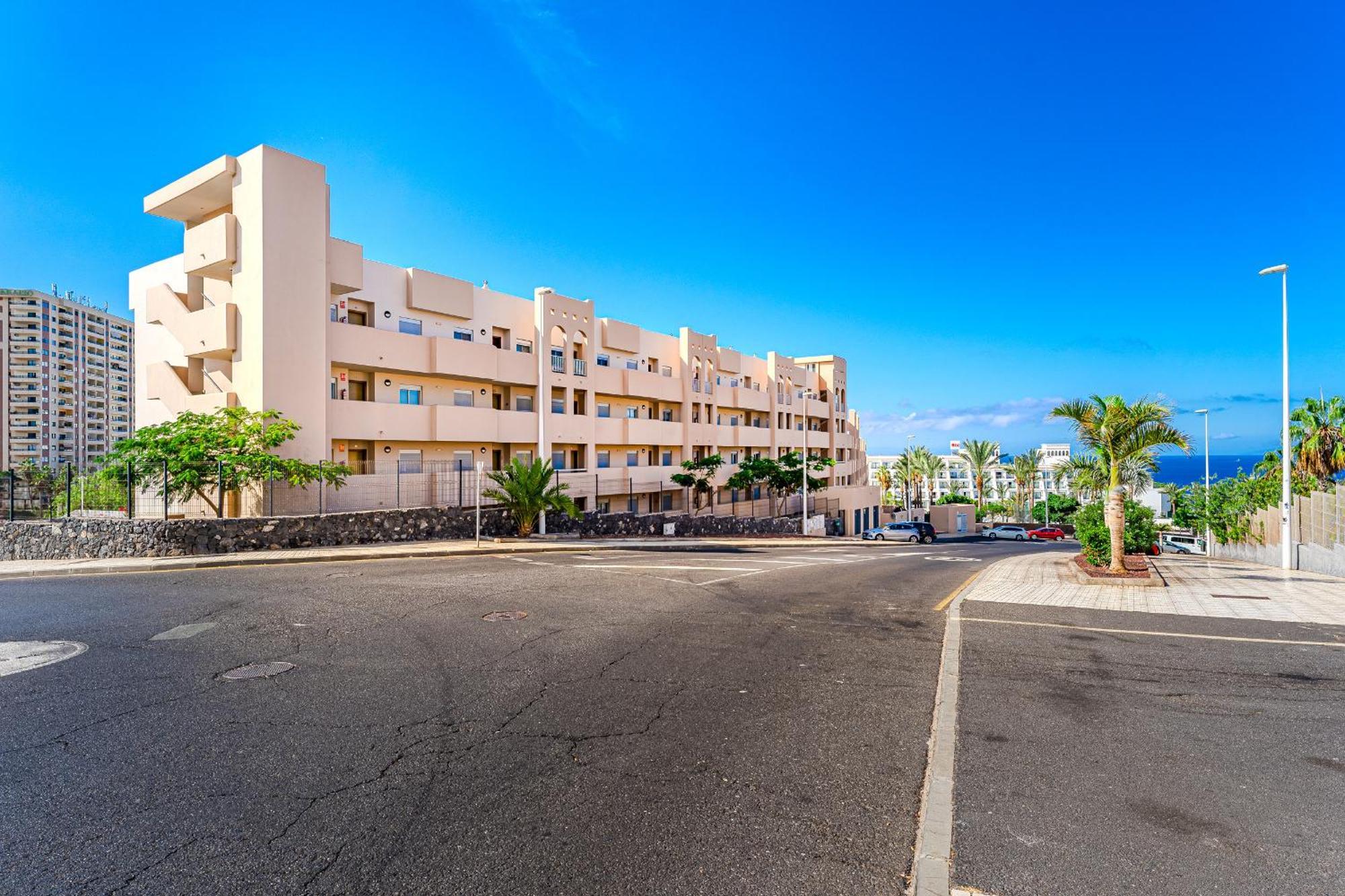 Cozy Apartment In Playa Paraiso Costa Adeje  Eksteriør bilde